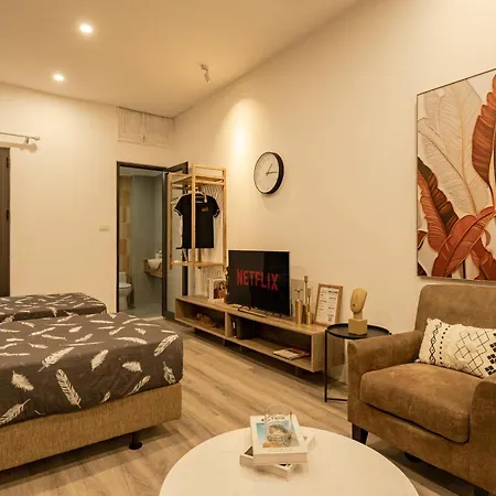 Peaceful Corner In Old Quarter- Private Self Check In Home Hanoi Exterior photo